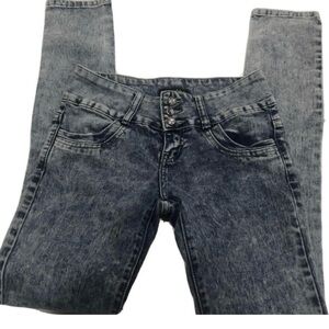 Jean Colony Junior Sz 7 Skinny Stone Wash Women